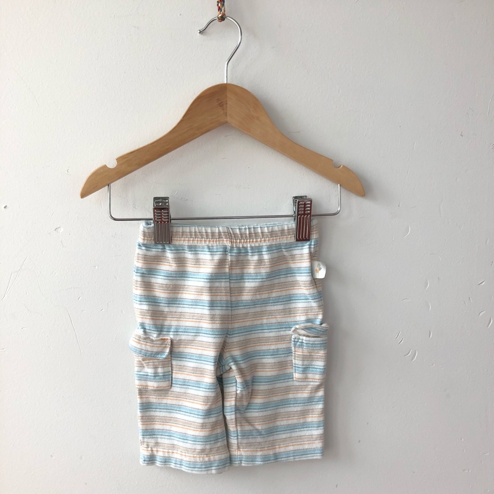 🐴3/ $15🐴EUC- Organically Grown Striped Pants